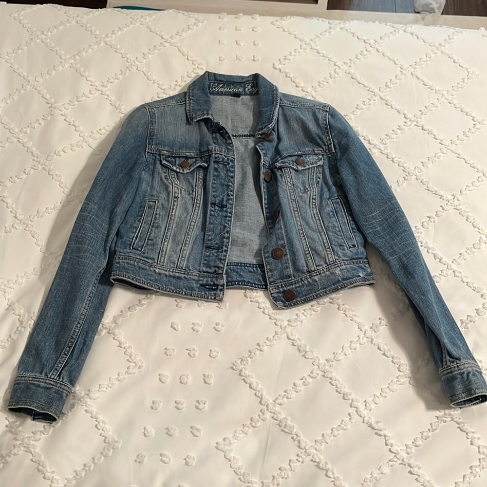 Cropped Denim Jacket